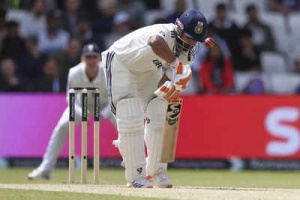 Chappell Hails Pant's 'Phenomenal' Innings, Compares Him to Gilchrist After Headingley Heroics
