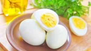How to Spot a Bad Egg: 11 Signs Your Eggs Are No Longer Safe to Eat
