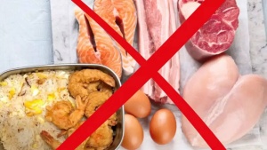 Monsoon Health Alert: Why Experts Advise Avoiding Meat and Embracing Vegetarian Options