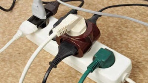 7 Appliances You Should NEVER Plug Into Extension Cords: A Home Safety Guide
