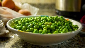 Daily Green Pea Consumption: Health Benefits and Hidden Risks You Should Know