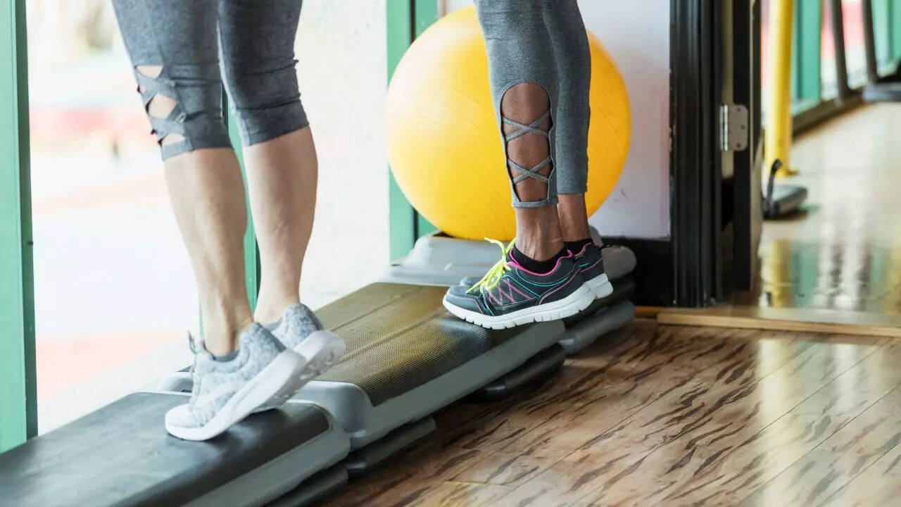 Standing calf raises: Strength and circulation