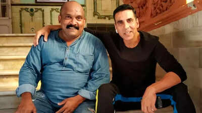 Akshay Kumar's 'Sooryavanshi' co-star Ashish Warang passes away at 55, the industry mourns his demise